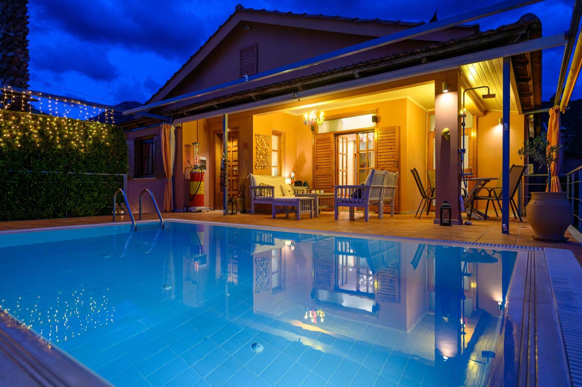 Cozy Small Smart Villa With Private Pool Mikri Mantineia Καλαμάτα Εξωτερικό φωτογραφία